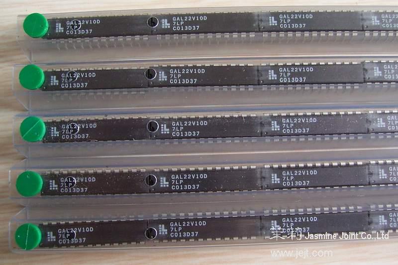 GAL22V10D-7LP tube.JPG